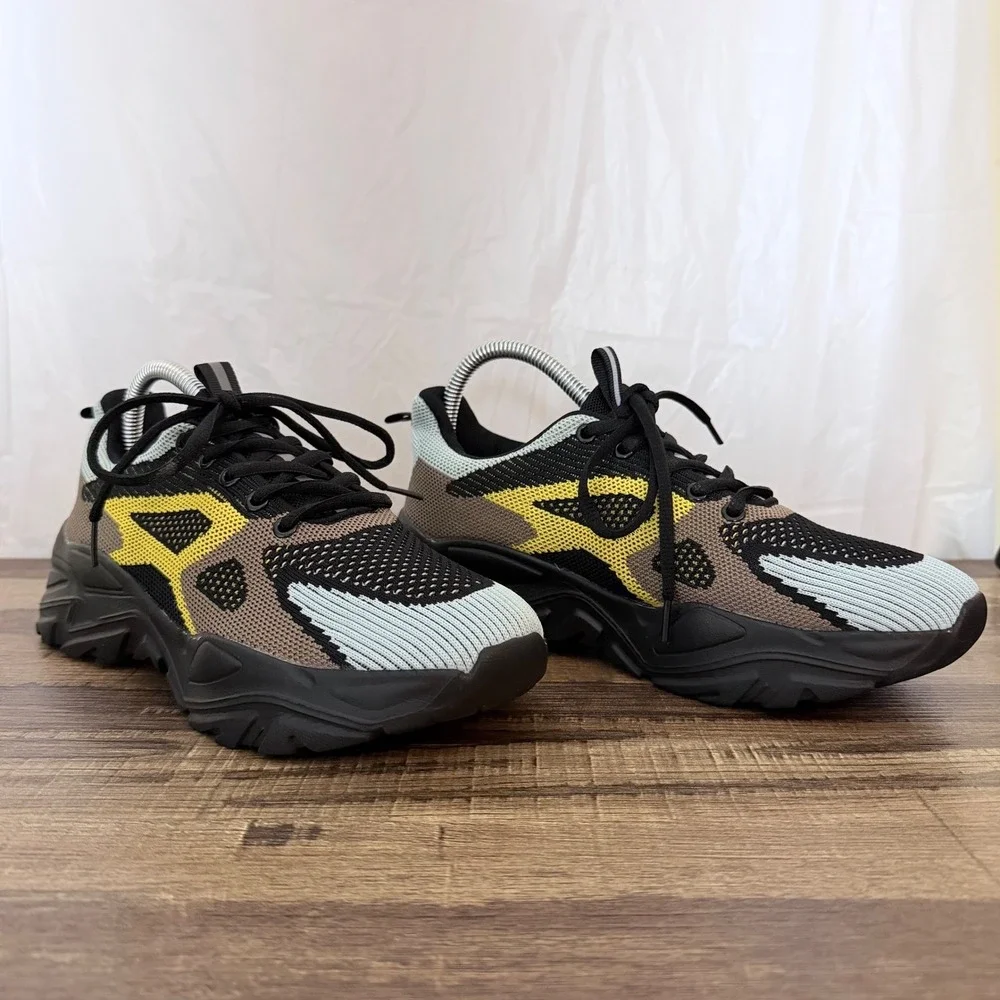 Athletic Sneakers Knit Running Shoes Size 10 Multi Color Chunky Mesh Outdoors